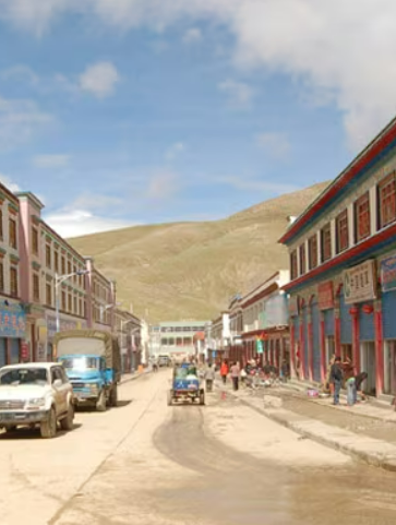 Pilgrims at the lake